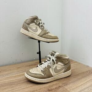 Nike Air Jordan 1 Mid Brown Leather Sneaker Boys Size 5.5